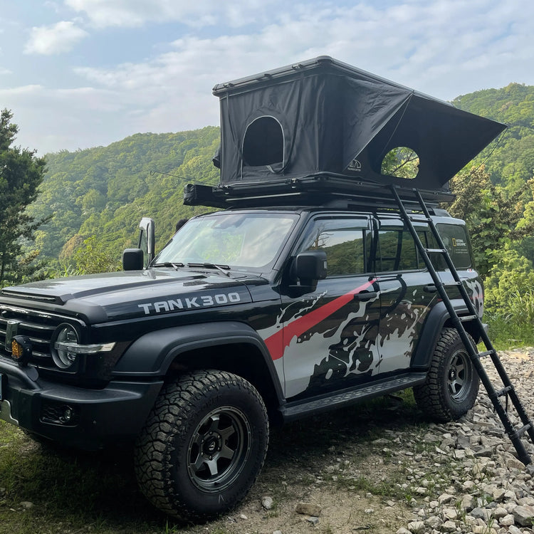Adventure-Awaits-Explore-with-Our-4WD-Hard-Shell-Rooftop-Tent