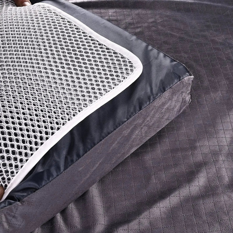 Chargez l'image dans la visionneuse de la galerie, An image of a   Triangle Rtt Aluminum Hard Shell Car Fj Cruiser Roof Top Tent