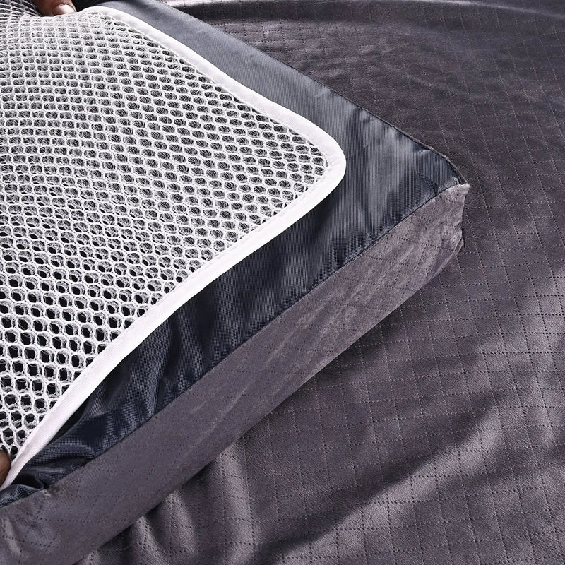 Chargez l'image dans la visionneuse de la galerie, An image of a   Truck top sleeping box pop up hardshell dual expandable car rooftop tent