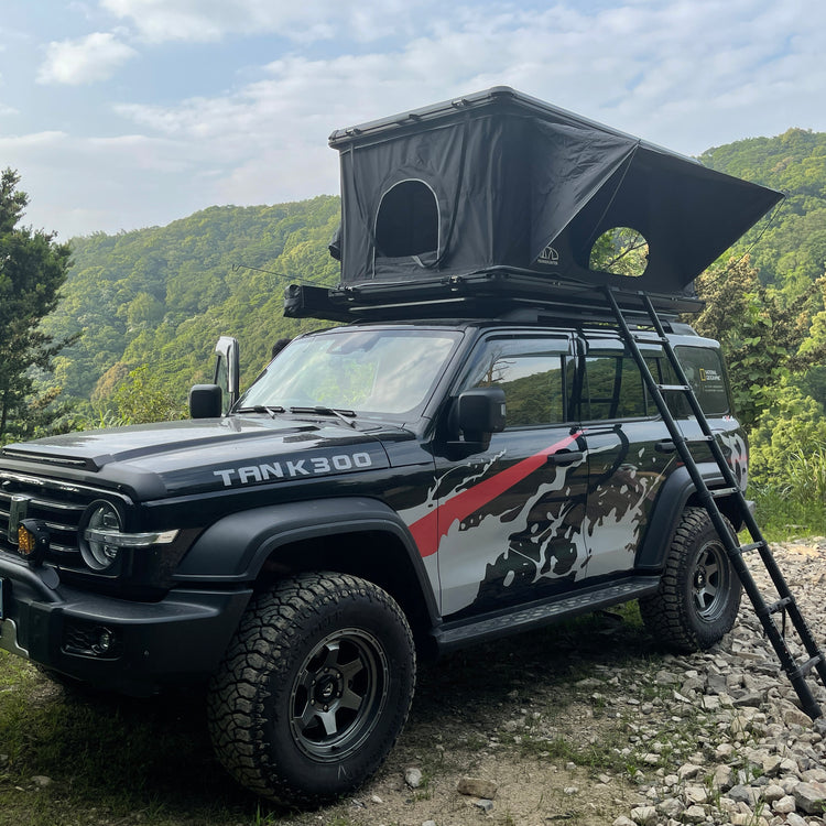 Adventure Awaits: Explore with Our 4WD Hard Shell Rooftop Tent!